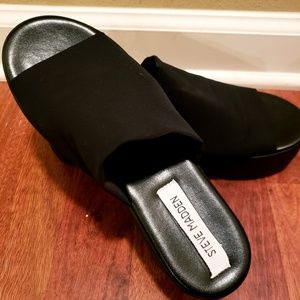 Steve Madden Slides